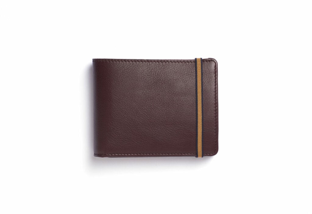 Burgundy Minimalist Leather Wallet With Coin Pocket by Carré Royal Front (LA901 Bordeaux)