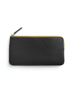 Pochette noir en cuir par Carré Royal vue de face (AT305 Noir)