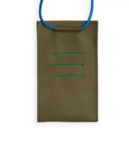 Etui-téléphone en Cuir de Veau Kaki par Carré Royal vu de face (AT732 Kaki)