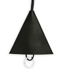 Black Necklace Keychain in Calfskin Leather by Carré Royal Front (AT755 Noir)