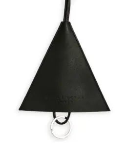 Porte-Clés Noir en Cuir de Veau par Carré Royal vu de face (AT755 Noir)