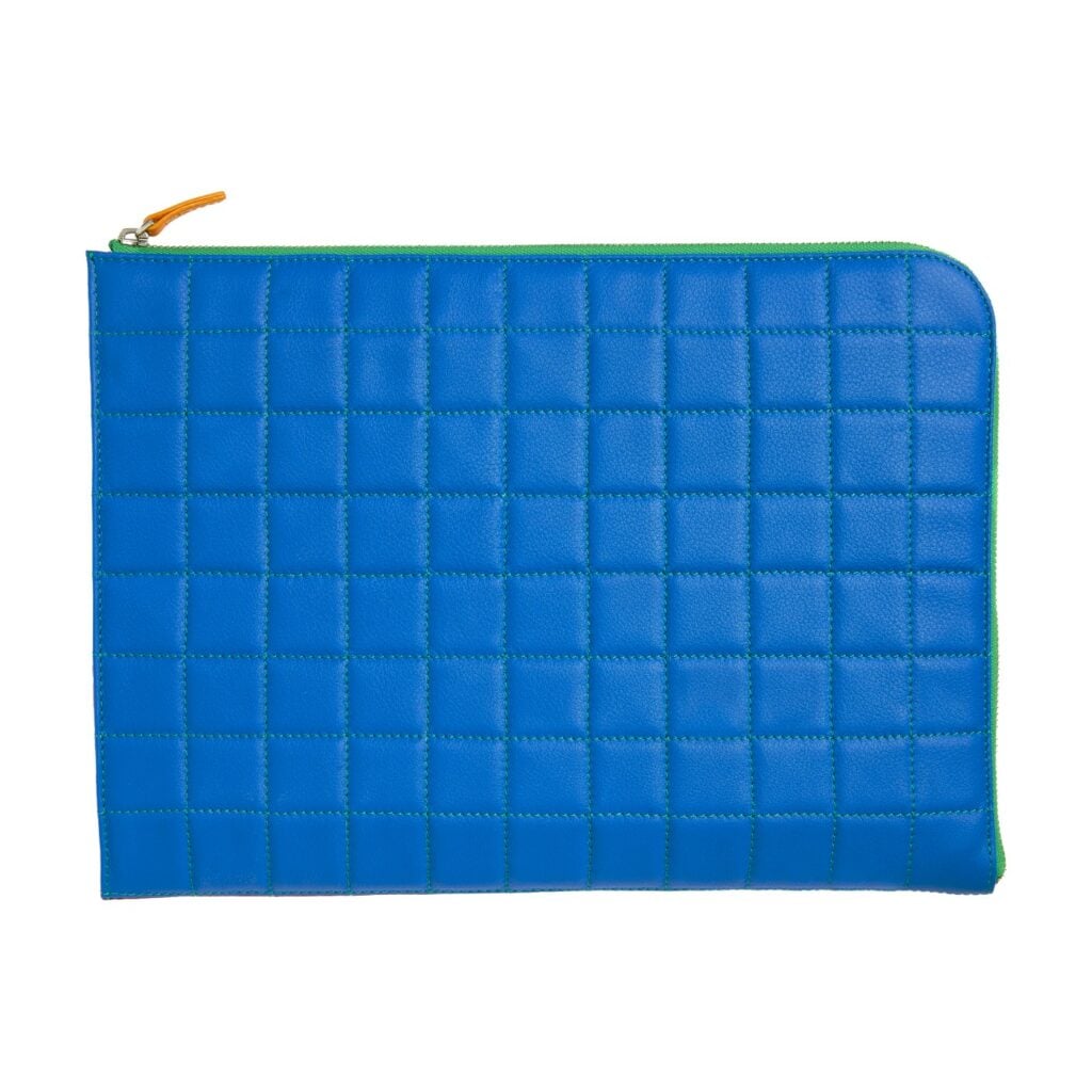 Porte-ordinateur & documents en Cuir de Veau Multicouleurs par Carré Royal vu de face (AT871 Multico)